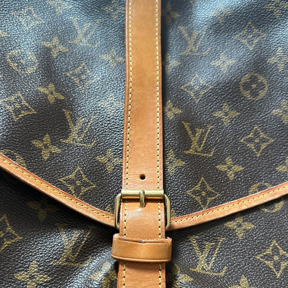 Louis Vuitton Brown Tan Monogram Messenger Bag - Picture 2 of 16